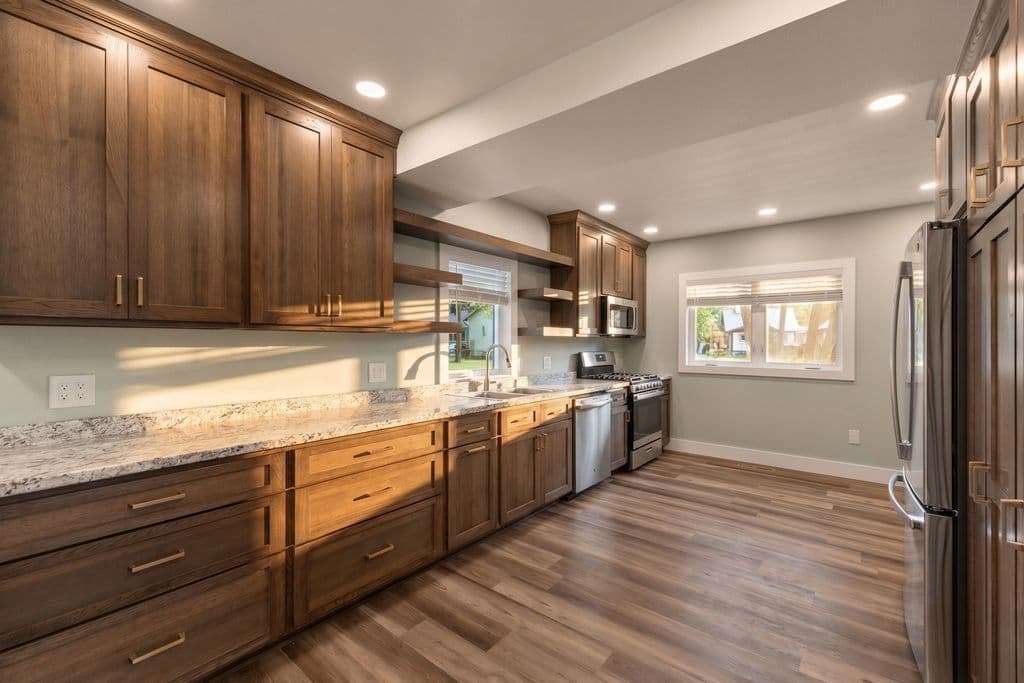 4466 Park Ave, Clear Lake — photograph 2 by Tanner Braun
