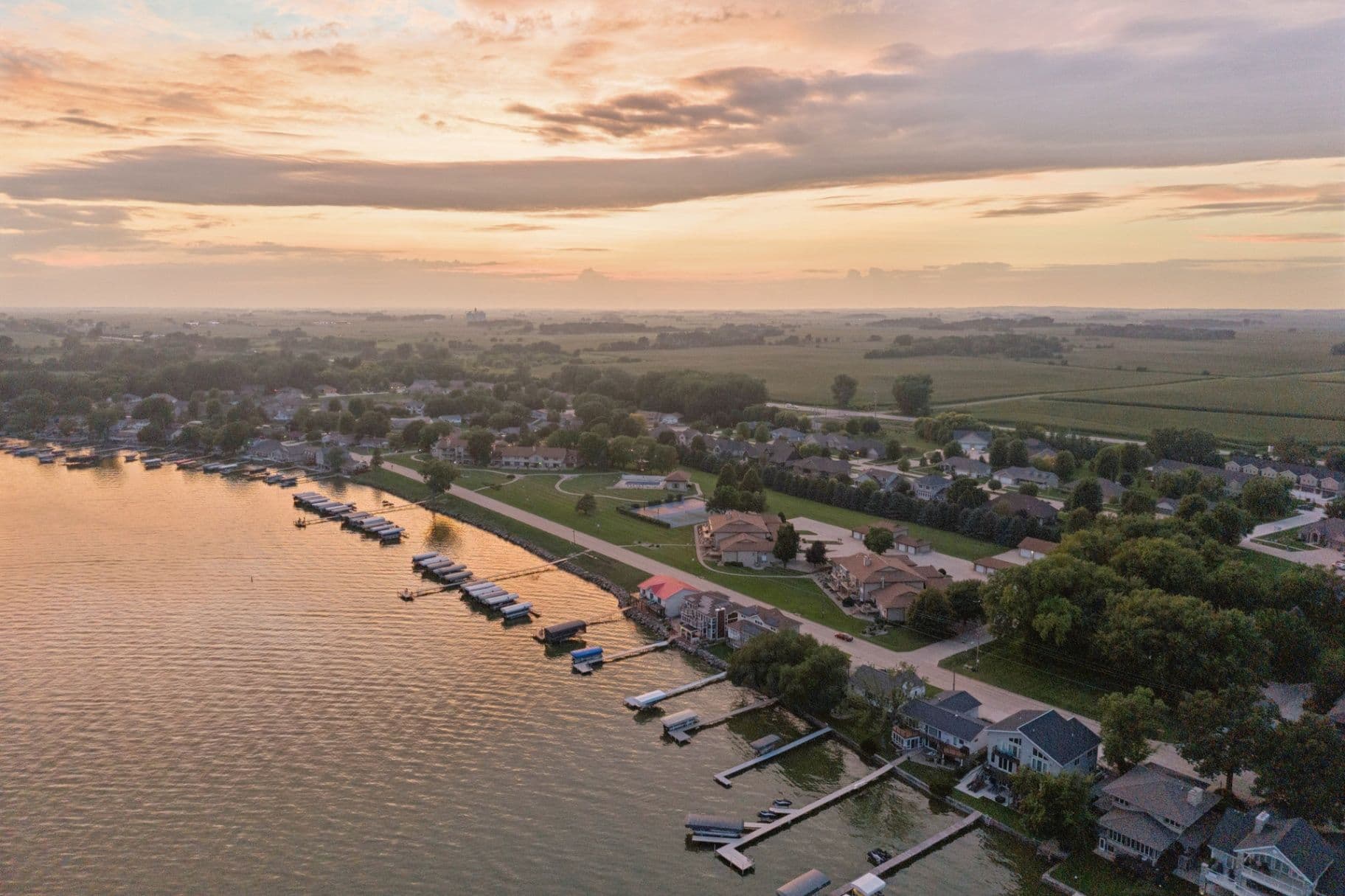 Fall in Clear Lake Iowa: The Local's Guide to Harvest Season, Cozy Weekends, and the Best Stretch of the Year